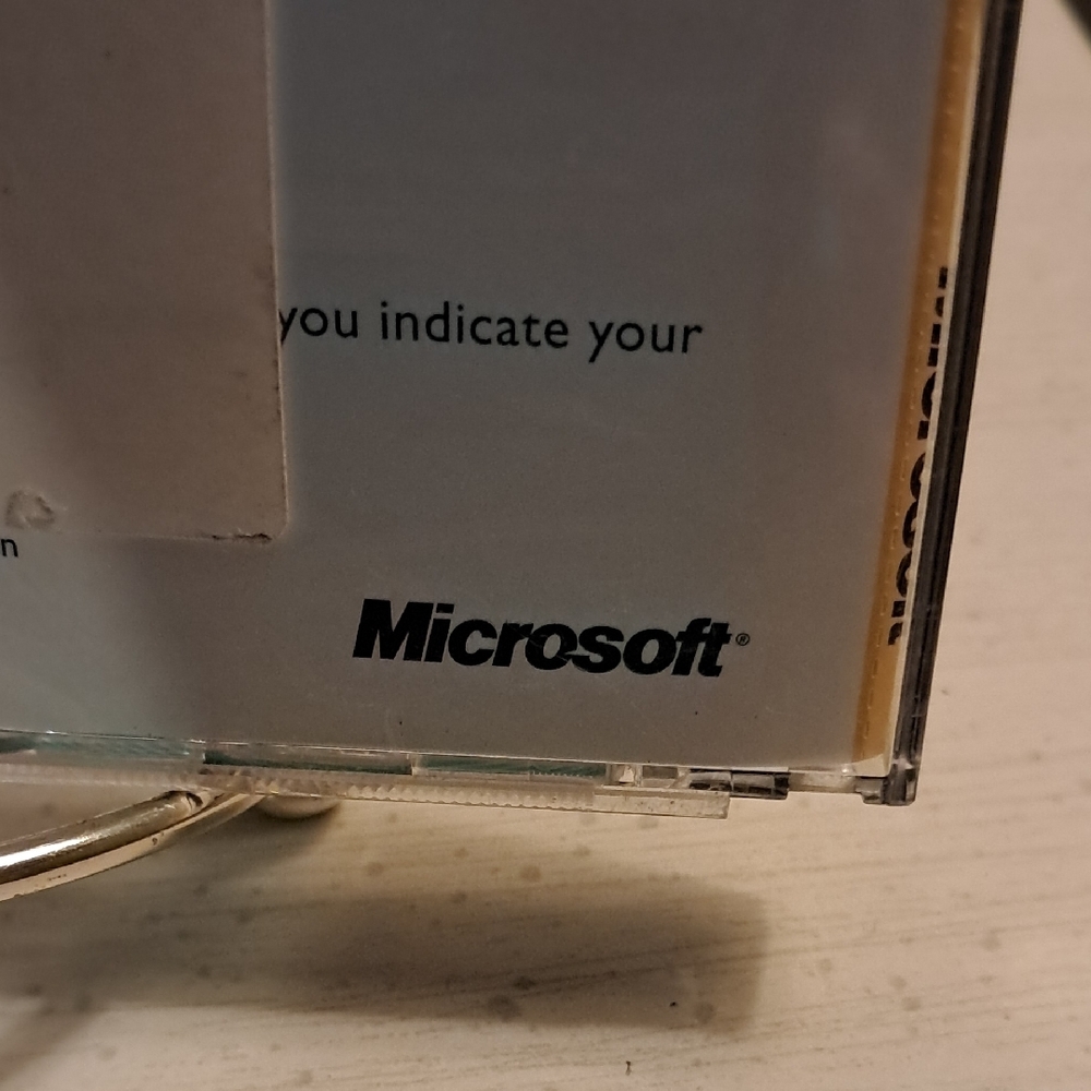 Microsoft ExploraPedia Interactive Encyclopedia - Multicolor - Picture 2 of 11